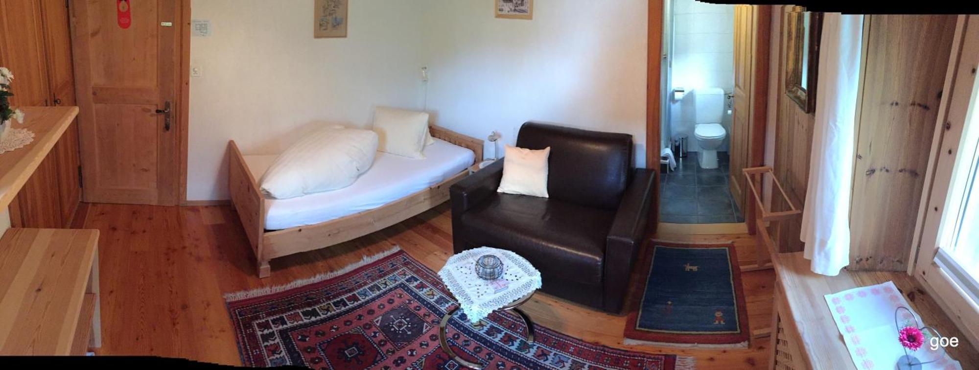 Hotel Chasa Sofia Scuol Rum bild